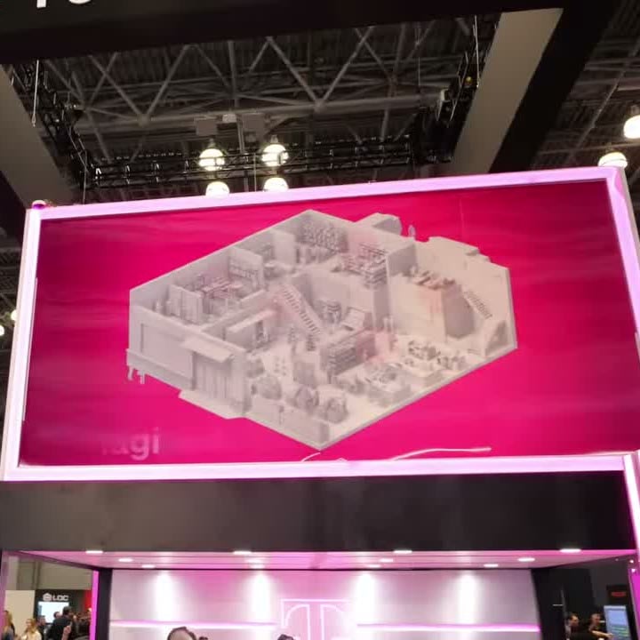 Lenticular Trade Show Displays Lenticular trade show display above the T-Mobile for Business booth at NRF: Retail's Big Show